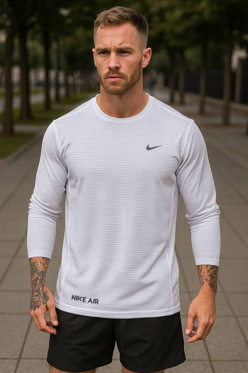 photo_5848062934238563218_y